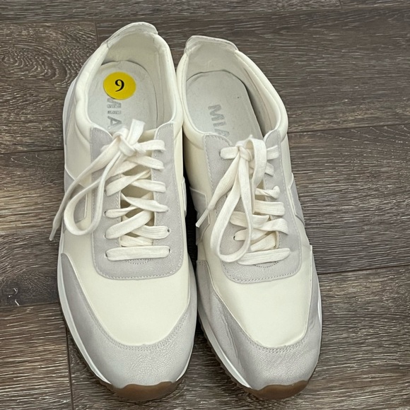 MIA Gray Athletic Shoes for Women - Picture 3 of 6